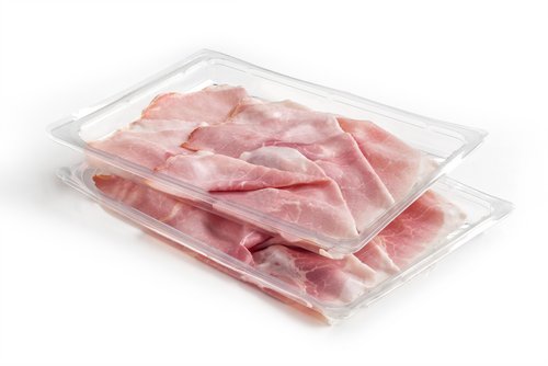 EVAL™ EVOH sorgt für erhöhte Sicherheit und Haltbarkeit von Produkten und verbessert die Effizienz von Verpackungen für Lebensmittel wie Fleisch, Nudeln oder Käse. (Quelle: Kuraray)